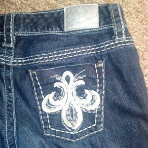 Maurices premium dark jeans size 9/10 short stretch jeans leather detailing